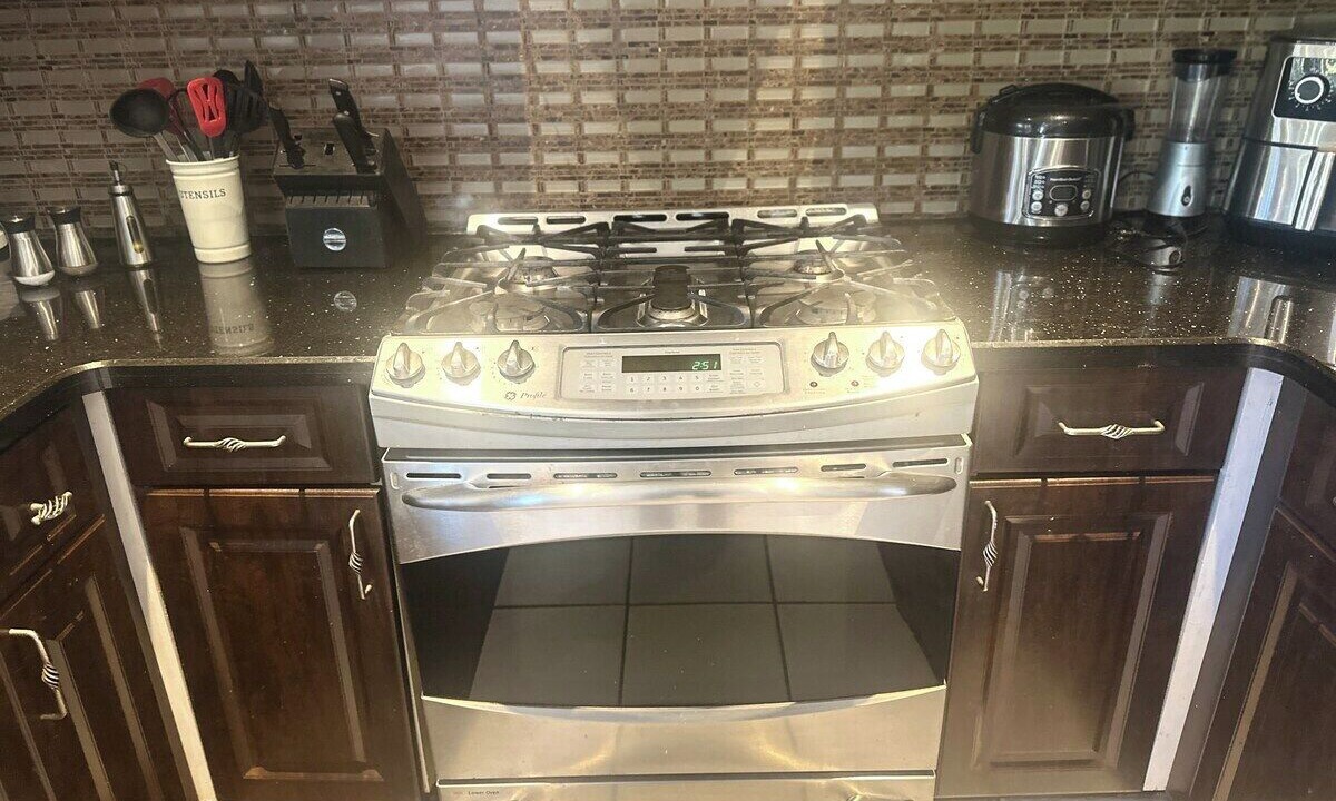 Photo of Kitchen in Hurontario