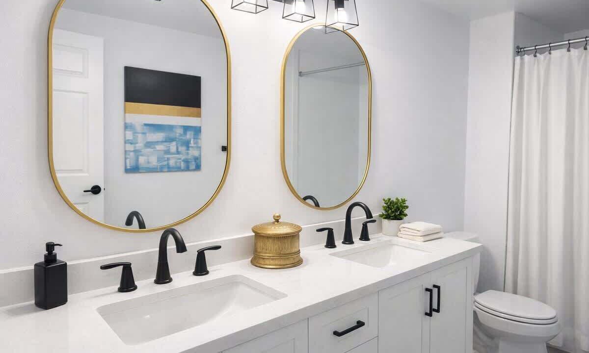 Photo of Bathroom in Halfmoon Bay