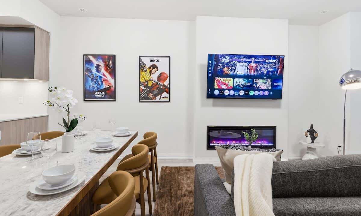 Photo of Livingroom in Downtown Toronto