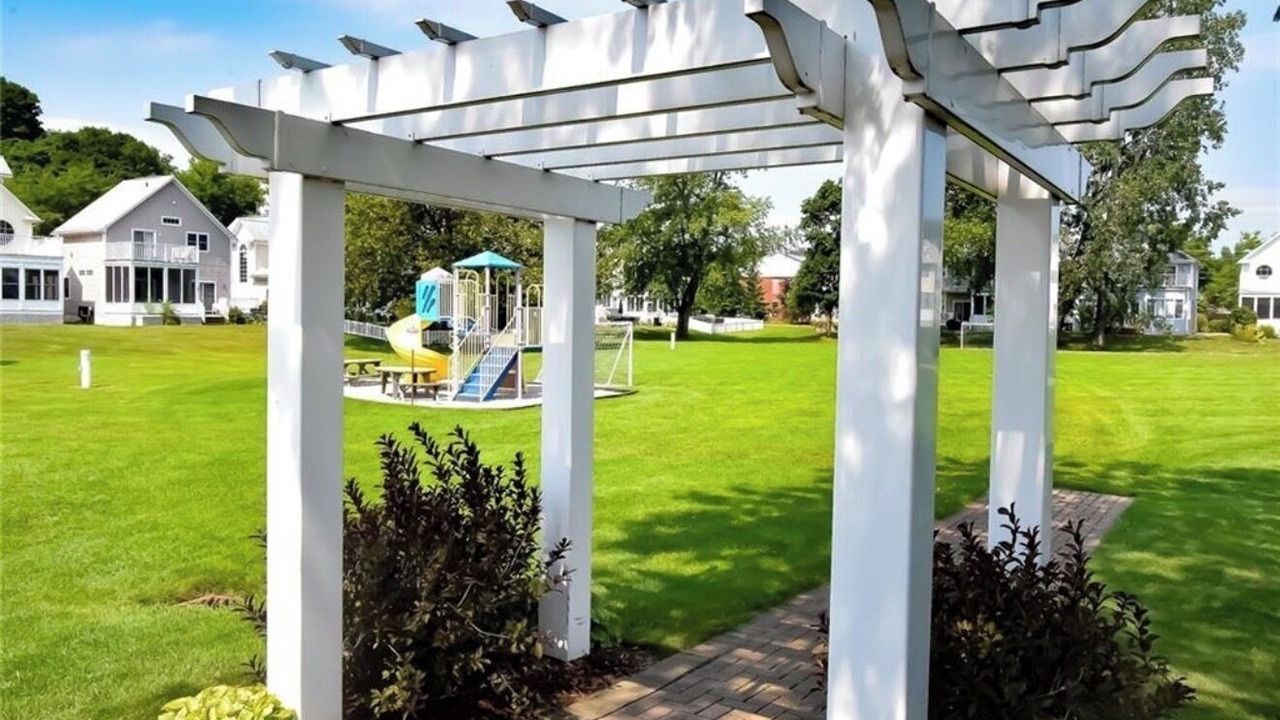 Photo of Others in Crystal Beach