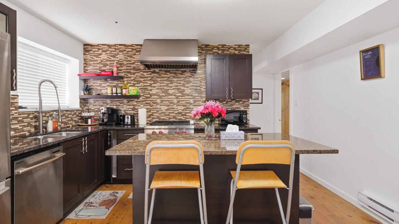 Photo of Kitchen in Southwest Gordon Estate