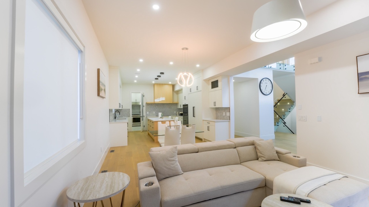 Photo of Livingroom in North Glenmore