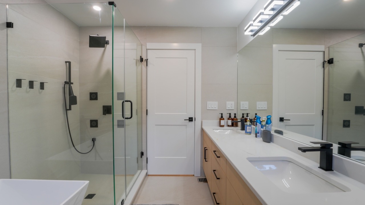 Photo of Bathroom in North Glenmore