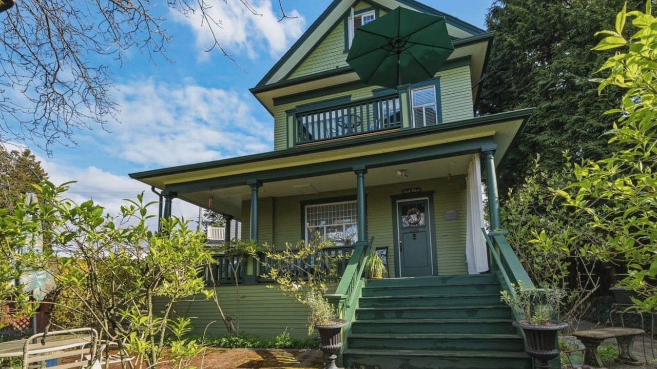 Photo of Outdoor in Lower Lonsdale