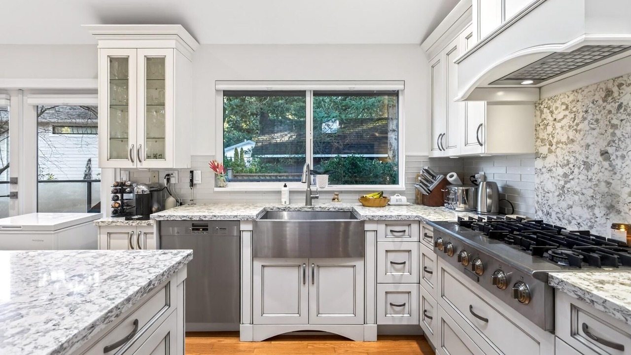 Photo of Kitchen in Surrey