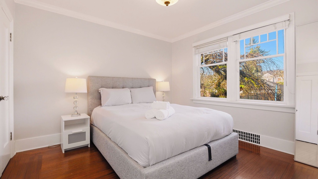 Photo of Bedroom in West Side