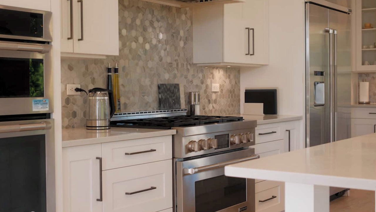 Photo of Kitchen in Langley