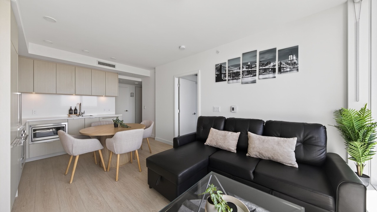 Photo of Livingroom in Surrey