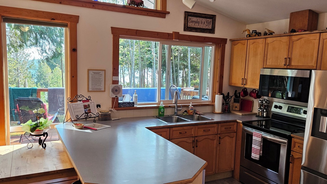 Photo of Kitchen in West Sechelt