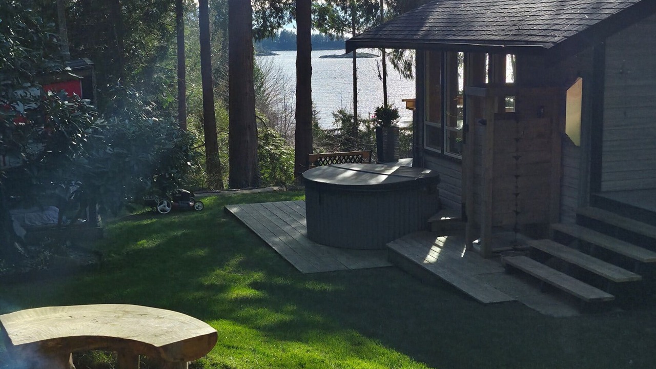 Photo of Patio Balcony in West Sechelt