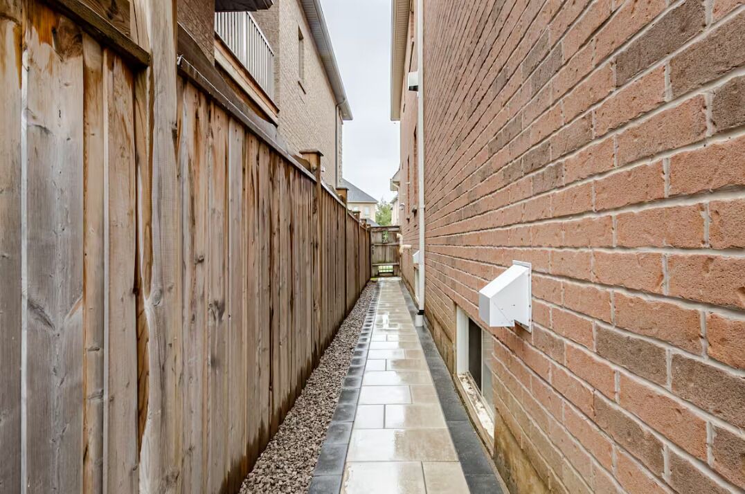 Photo of Outdoor in Meadowvale Village