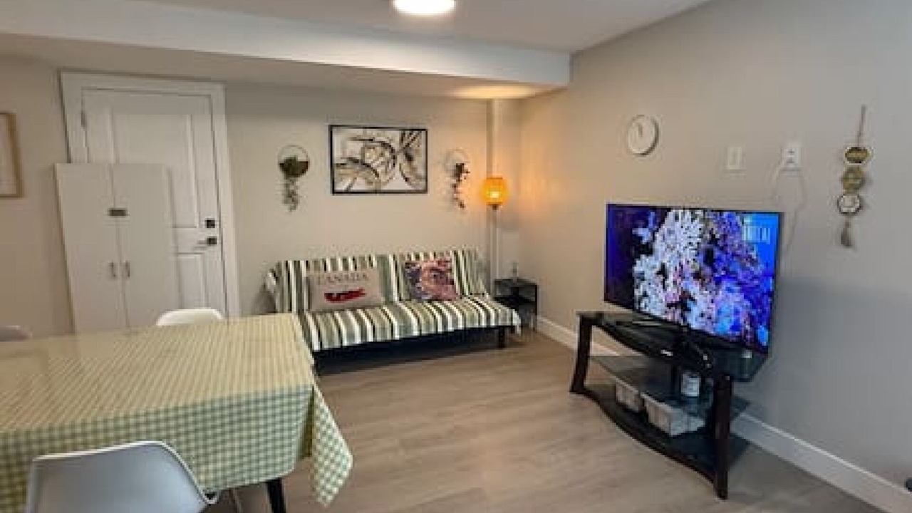 Photo of Livingroom in Surrey