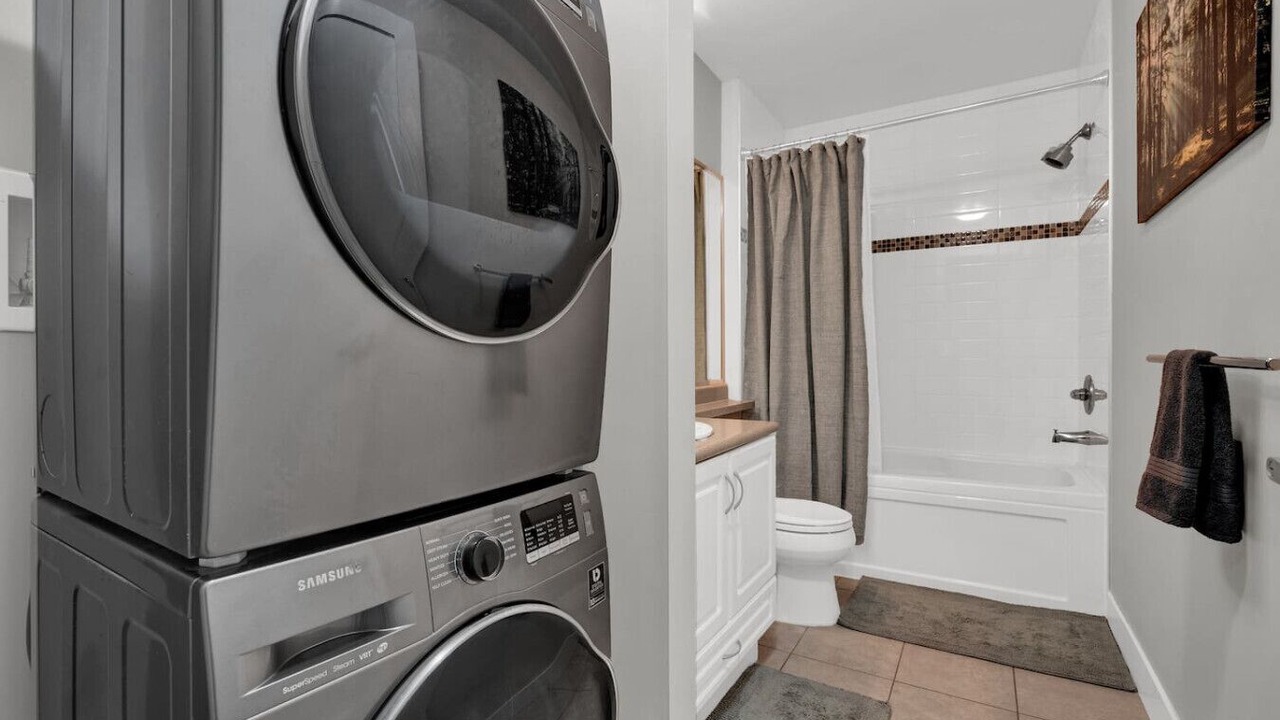 Photo of Bathroom in Upper Lonsdale