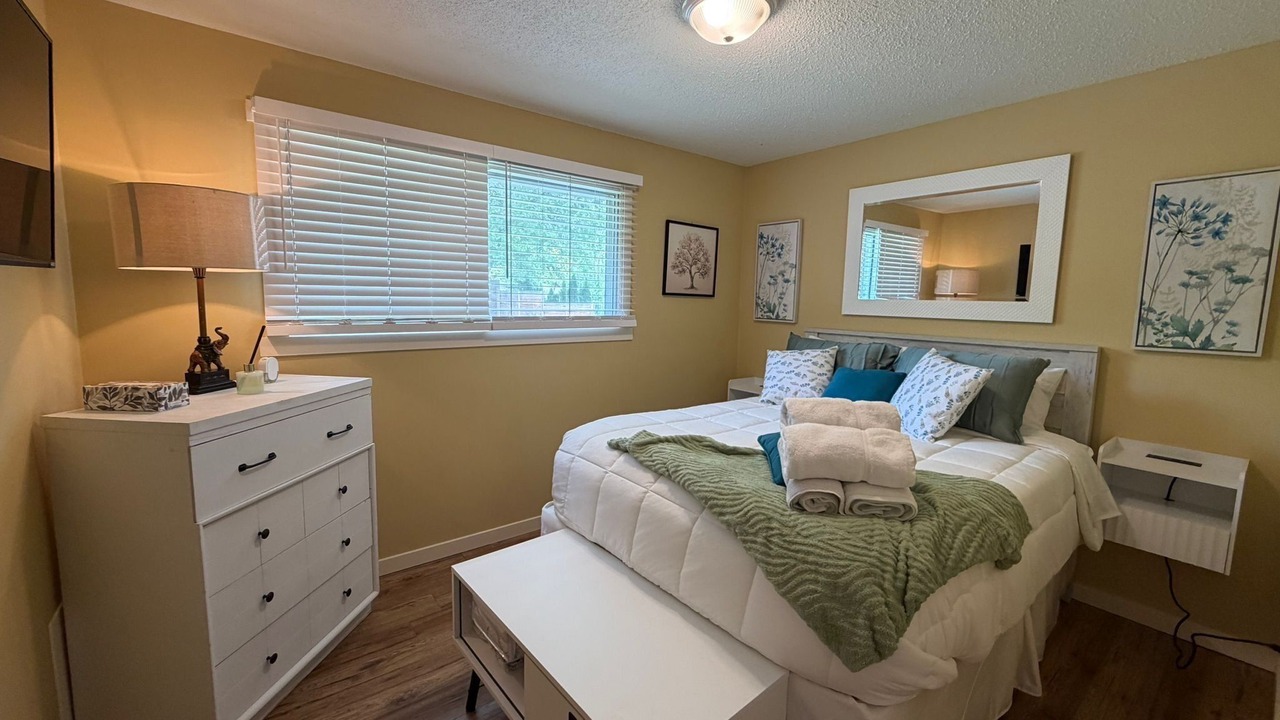 Photo of Bedroom in Black Mountain