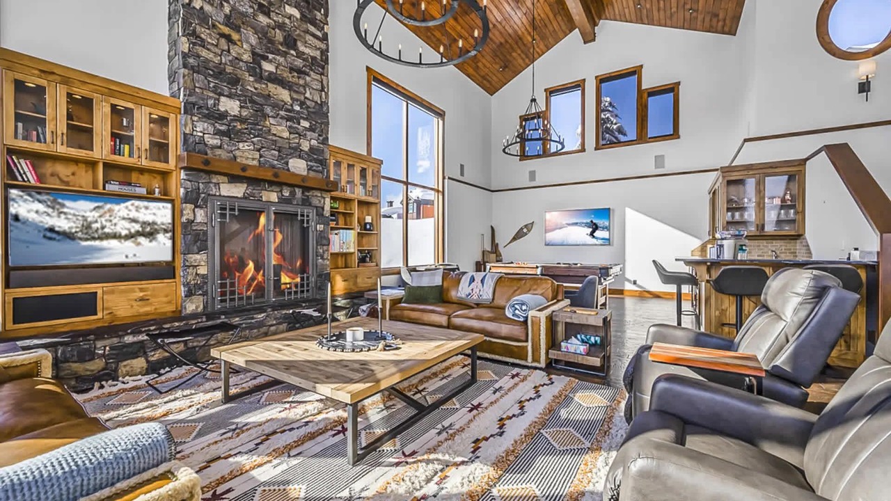 Photo of Livingroom in Big White Ski Resort