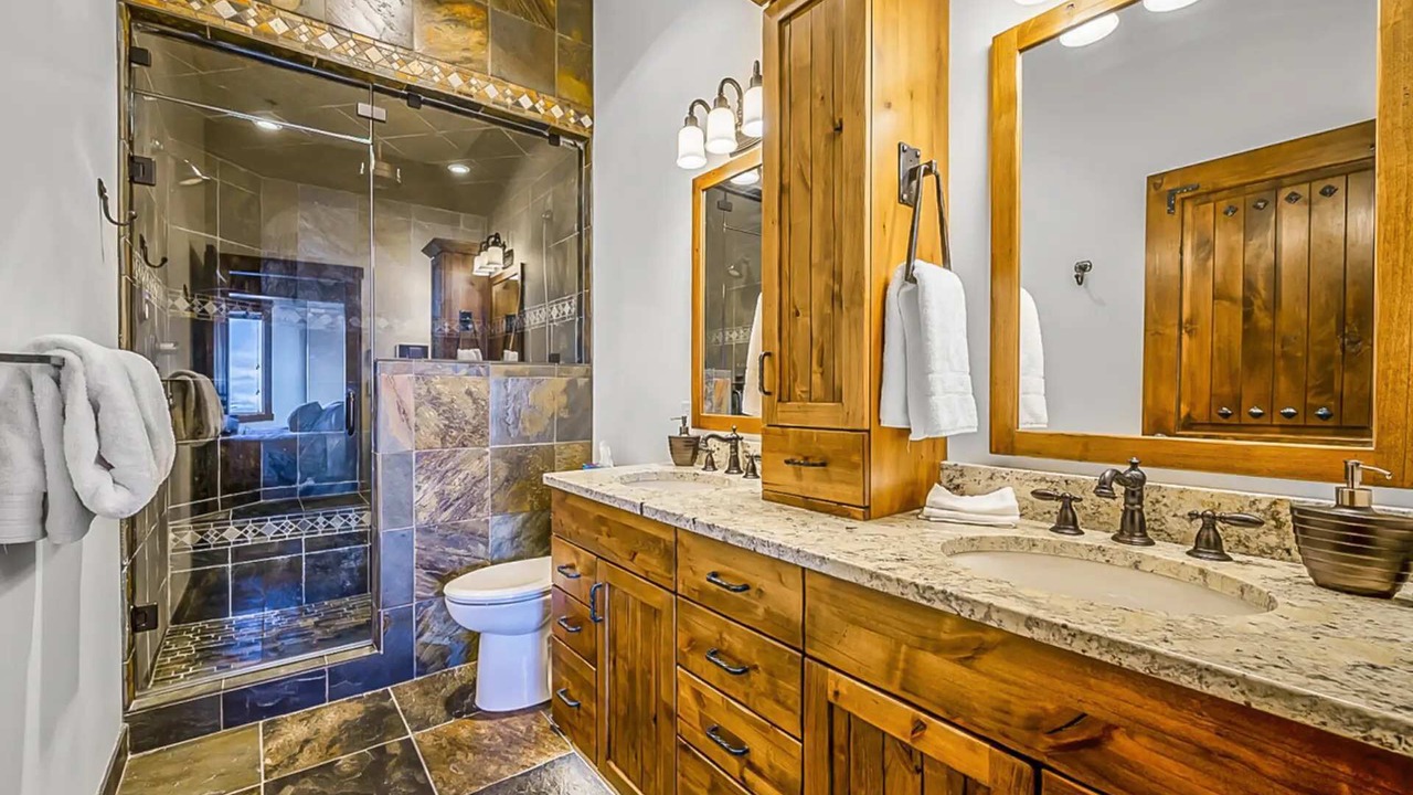 Photo of Bathroom in Big White Ski Resort