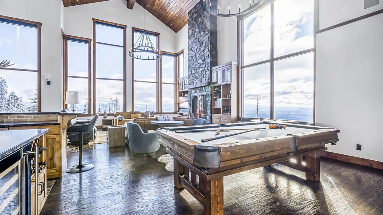 Photo of Bedroom in Big White Ski Resort