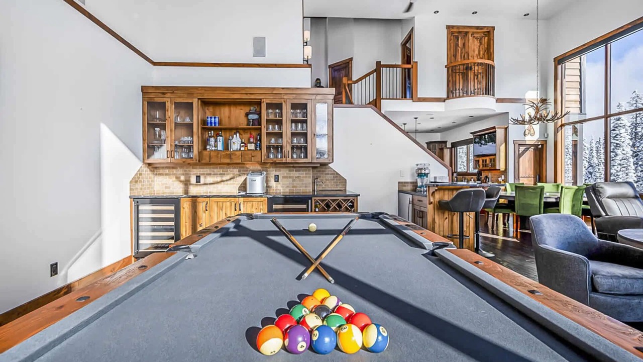 Photo of Bedroom in Big White Ski Resort