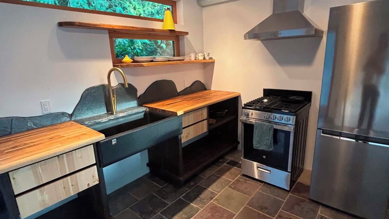 Photo of Kitchen in Duncan