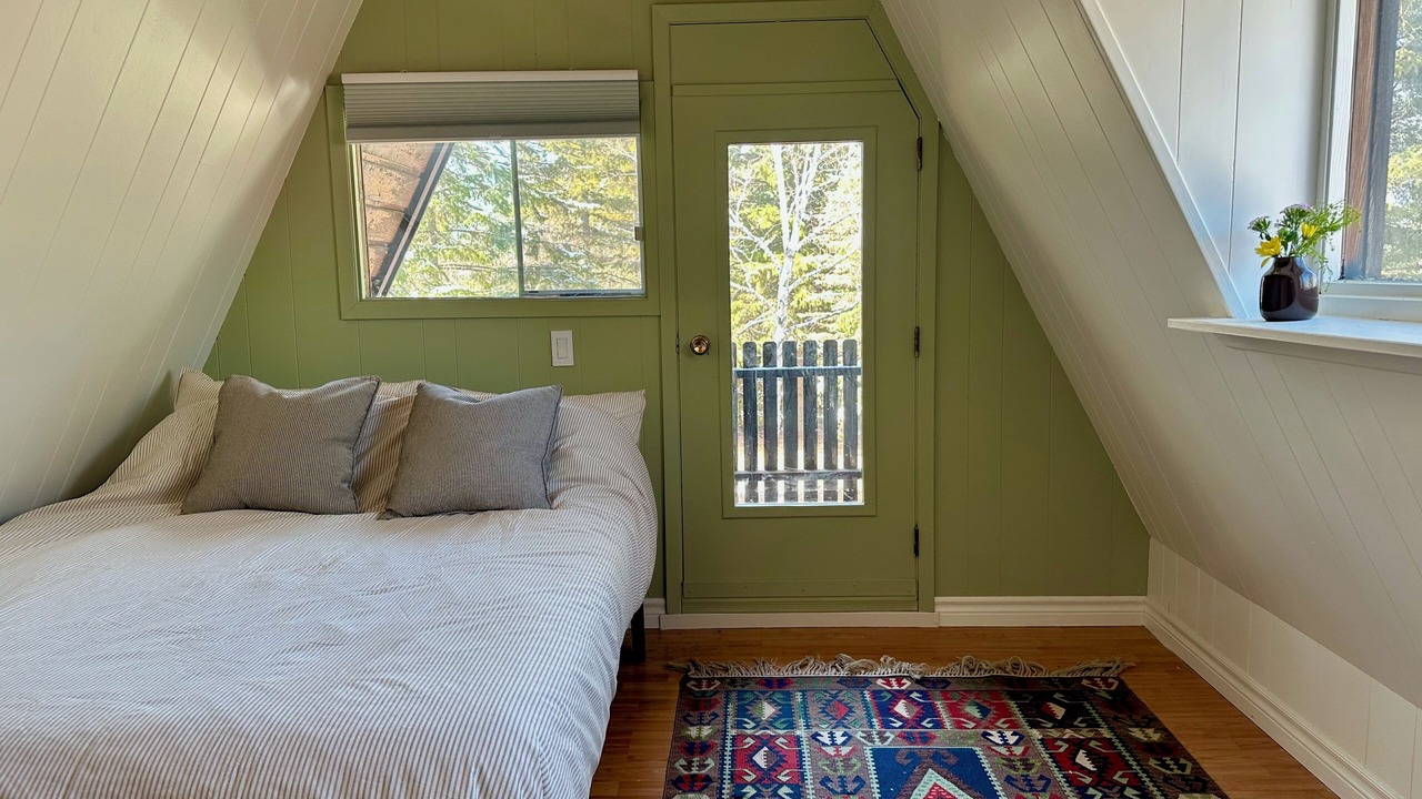 Photo of Bedroom in Roseneath