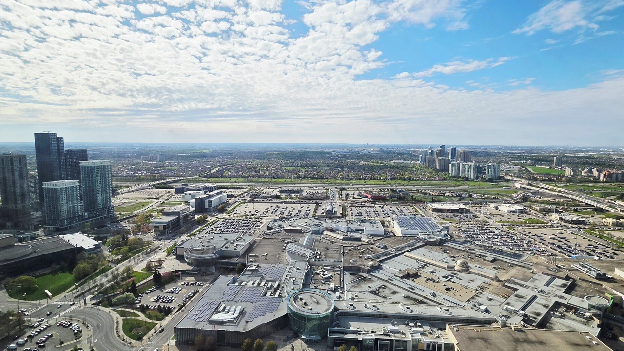 Photo of Outdoor in Downtown Mississauga