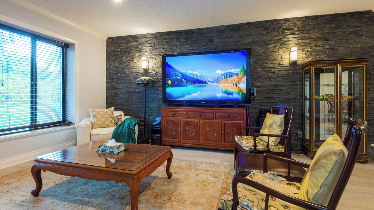 Photo of Livingroom in Crescent Beach