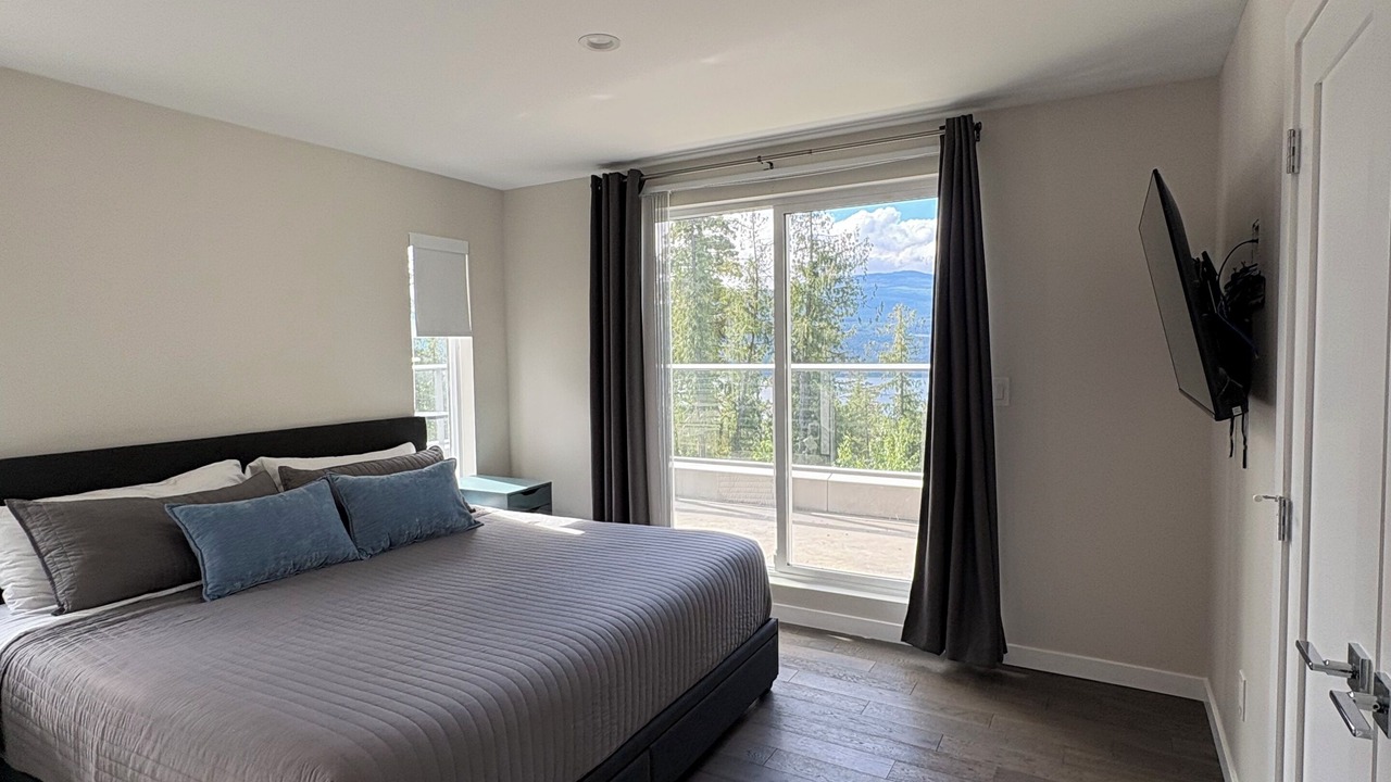 Photo of Bedroom in Anglemont