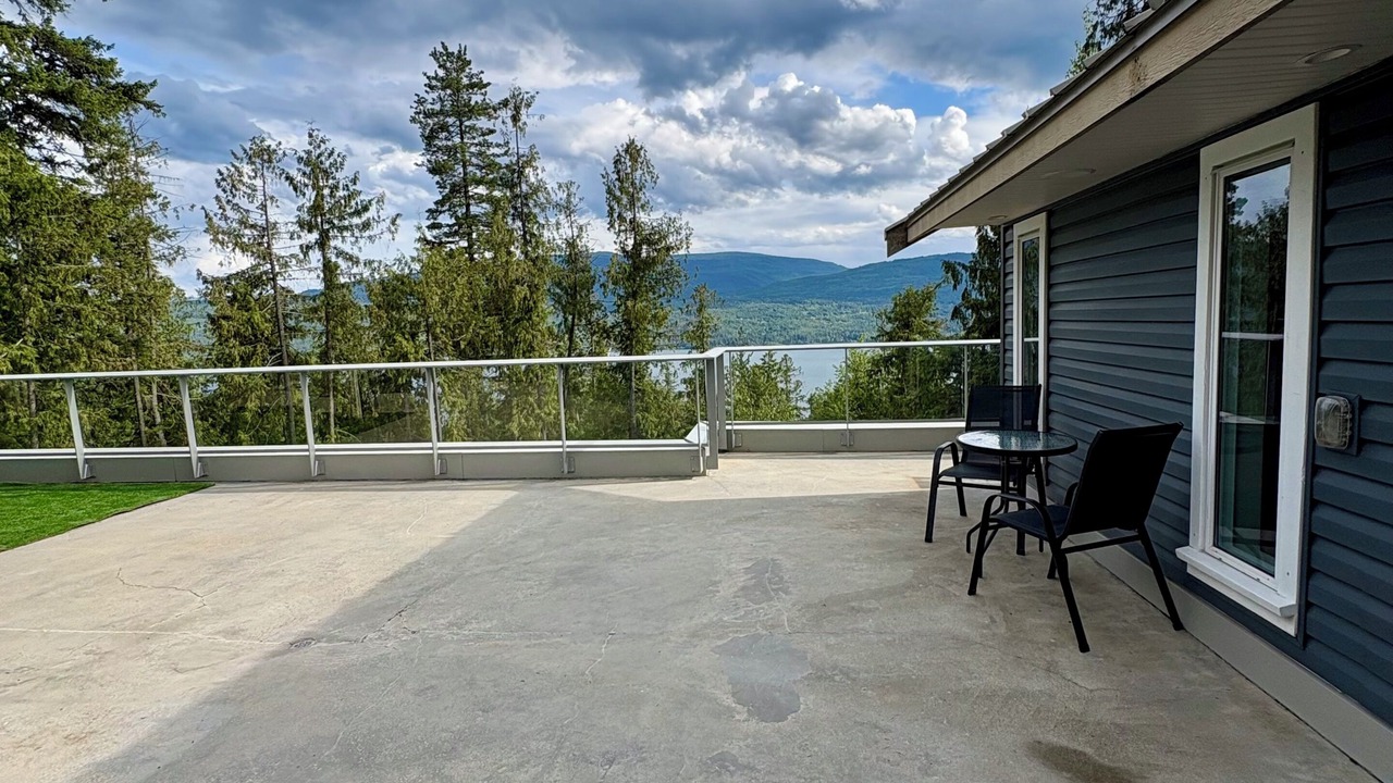 Photo of Patio Balcony in Anglemont