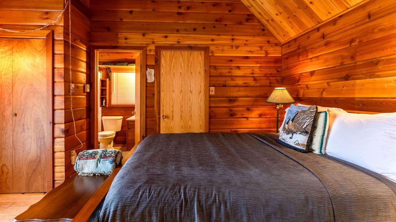 Photo of Bedroom in Koocanusa Ranch