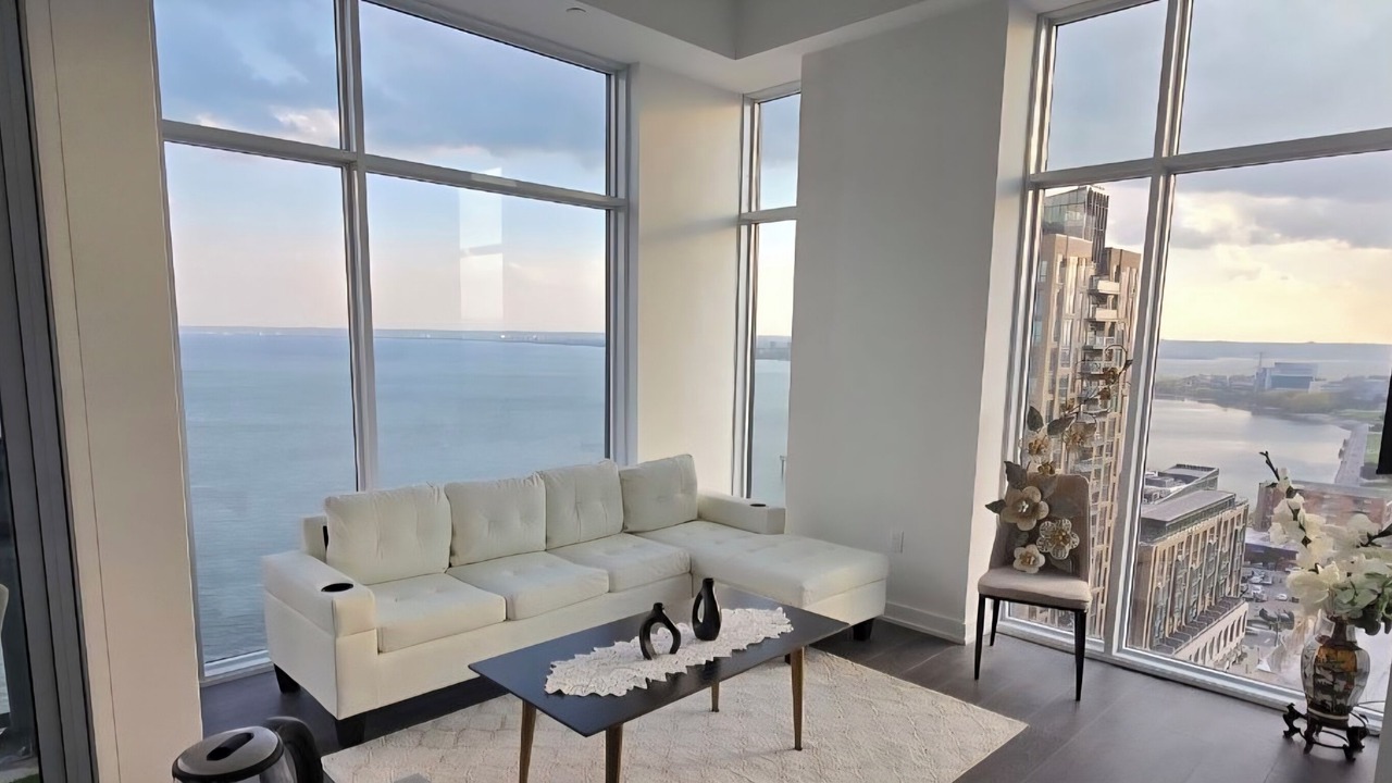Photo of Livingroom in Burlington