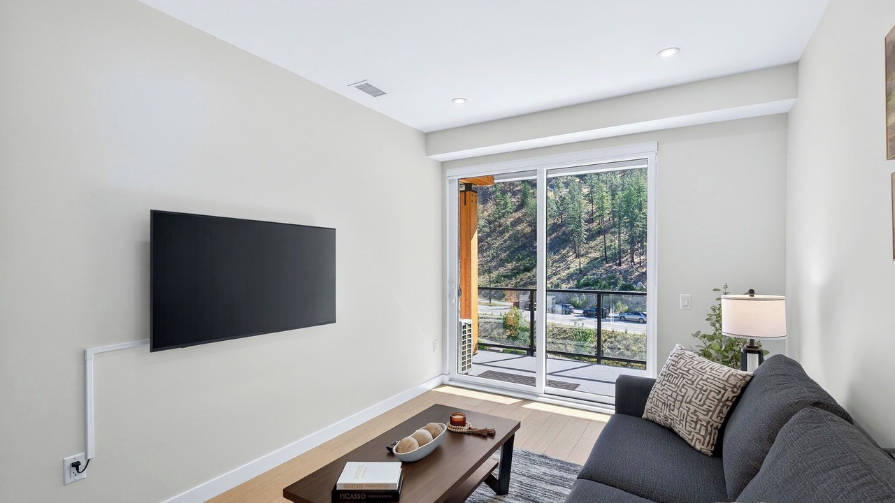 Photo of Livingroom in Central Okanagan