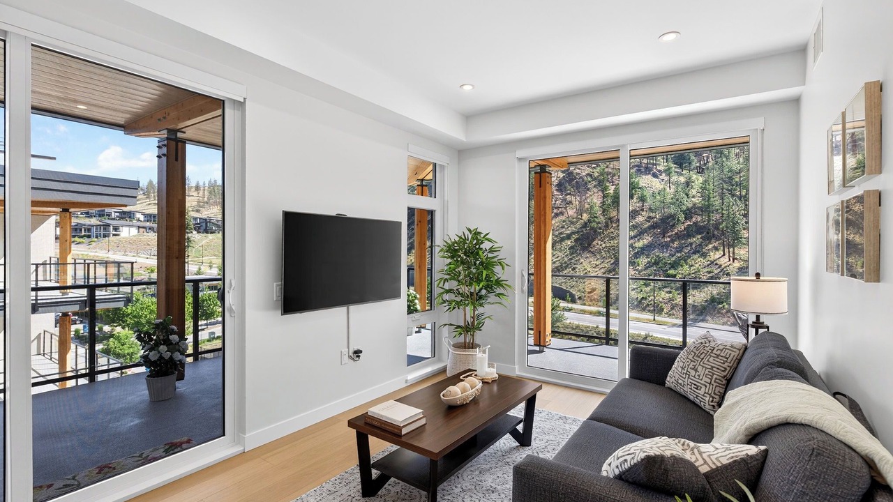 Photo of Livingroom in Central Okanagan