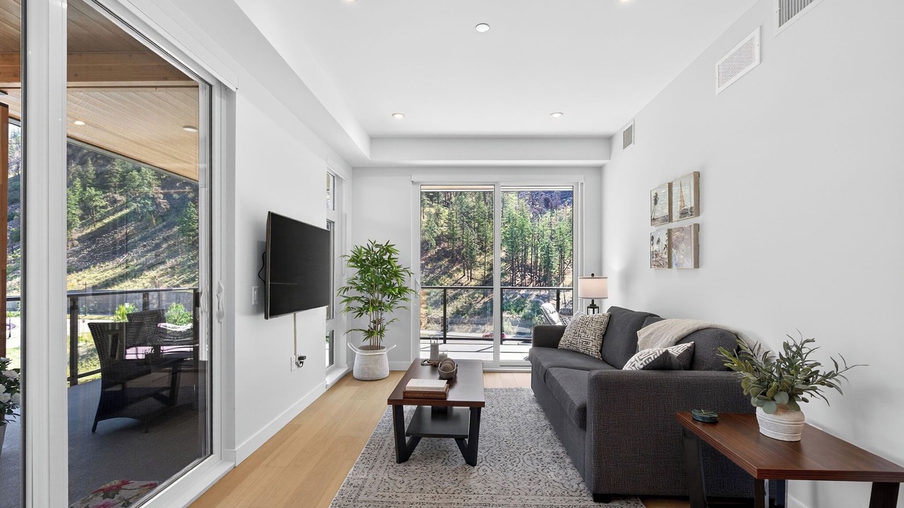 Photo of Livingroom in Central Okanagan
