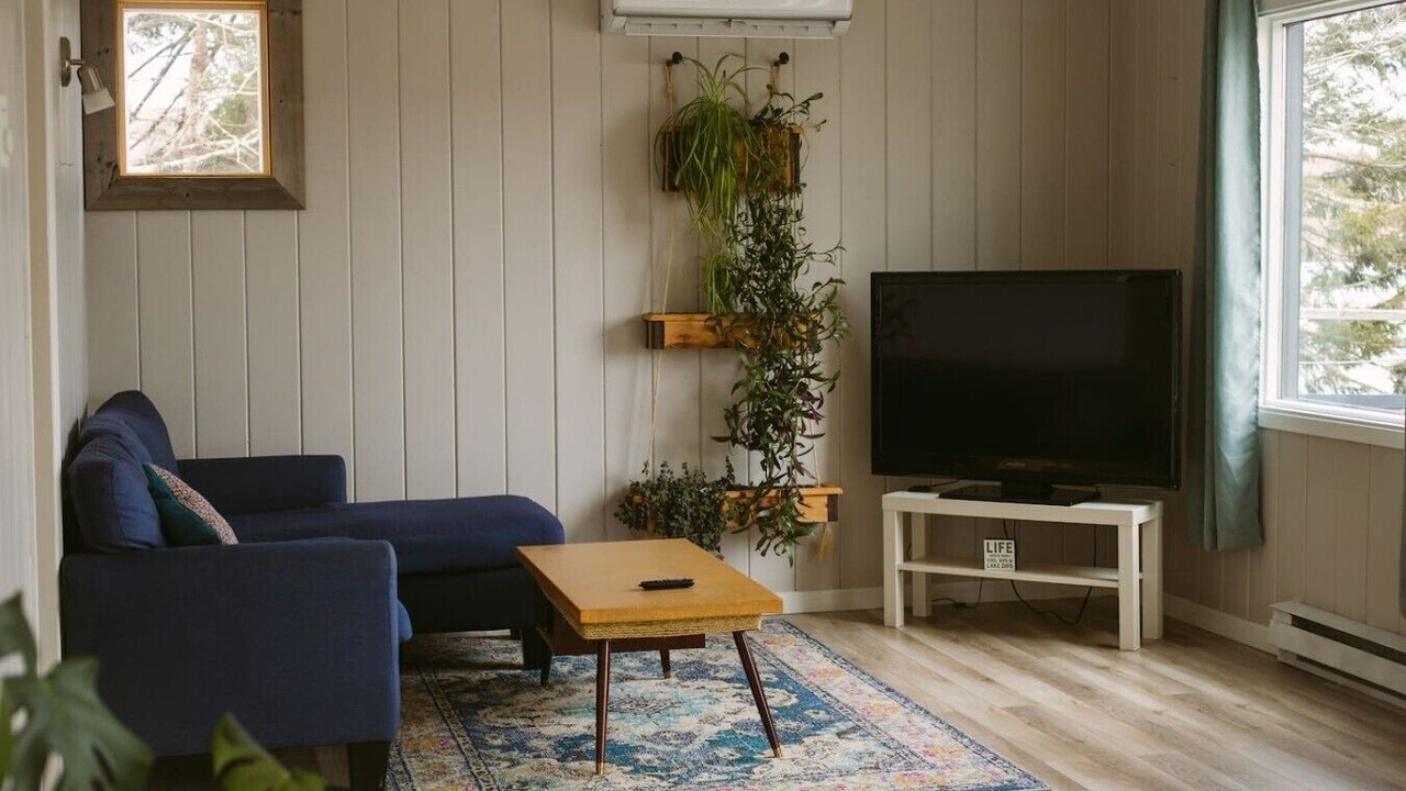Photo of Livingroom in East Hants