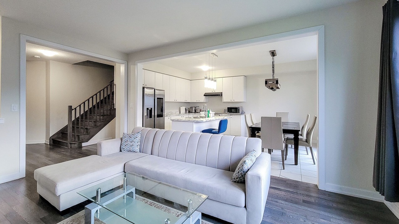 Photo of Livingroom in Caledonia