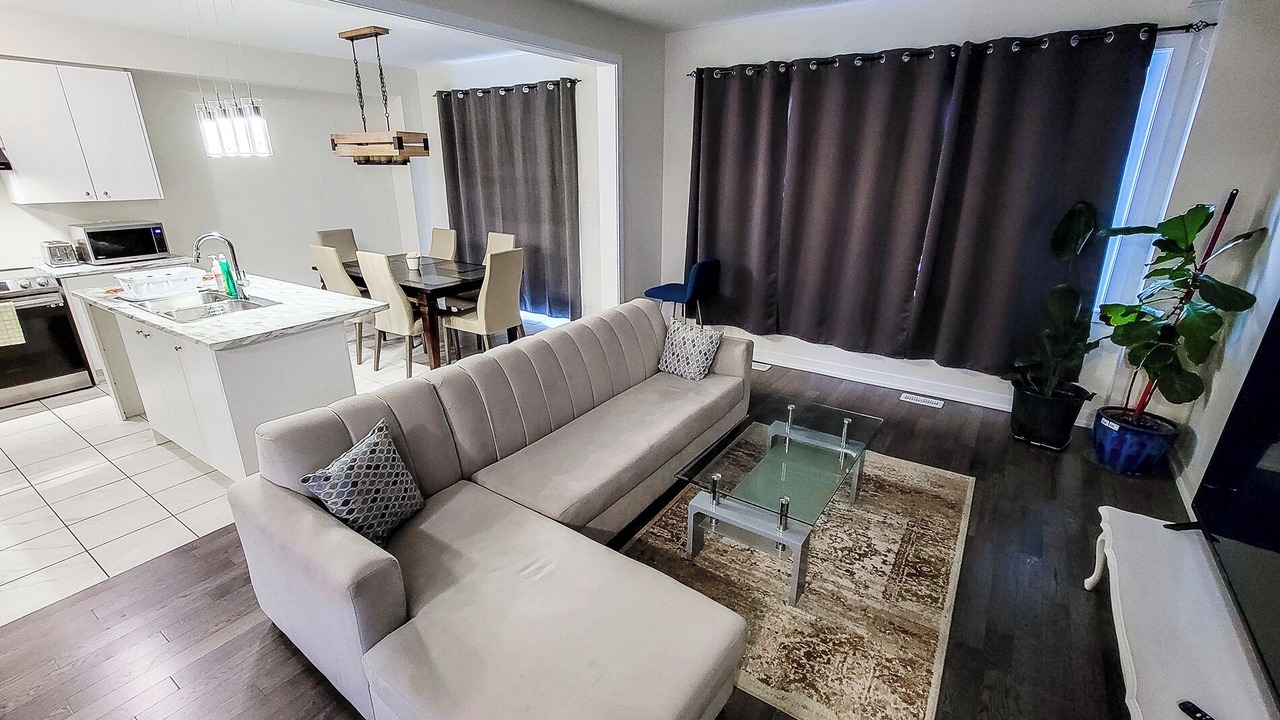 Photo of Livingroom in Caledonia