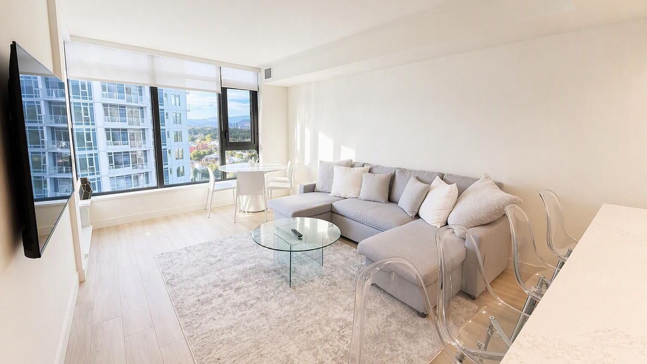 Photo of Livingroom in South Pandosy