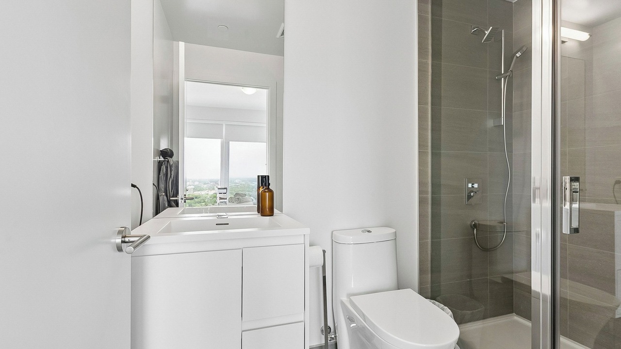 Photo of Bathroom in Wynford-Concorde