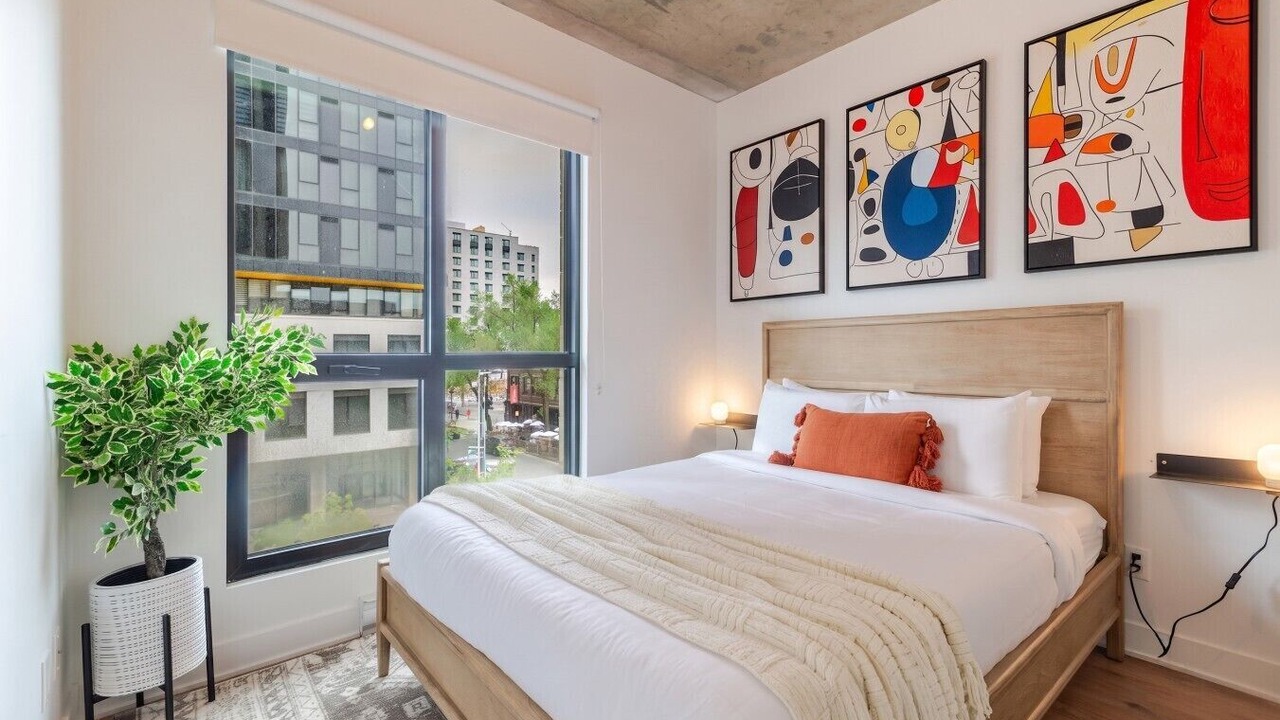 Photo of Others in Quartier des Spectacles