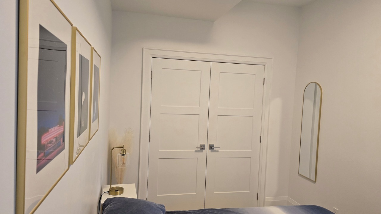 Photo of Bedroom in Birch Cliff Heights
