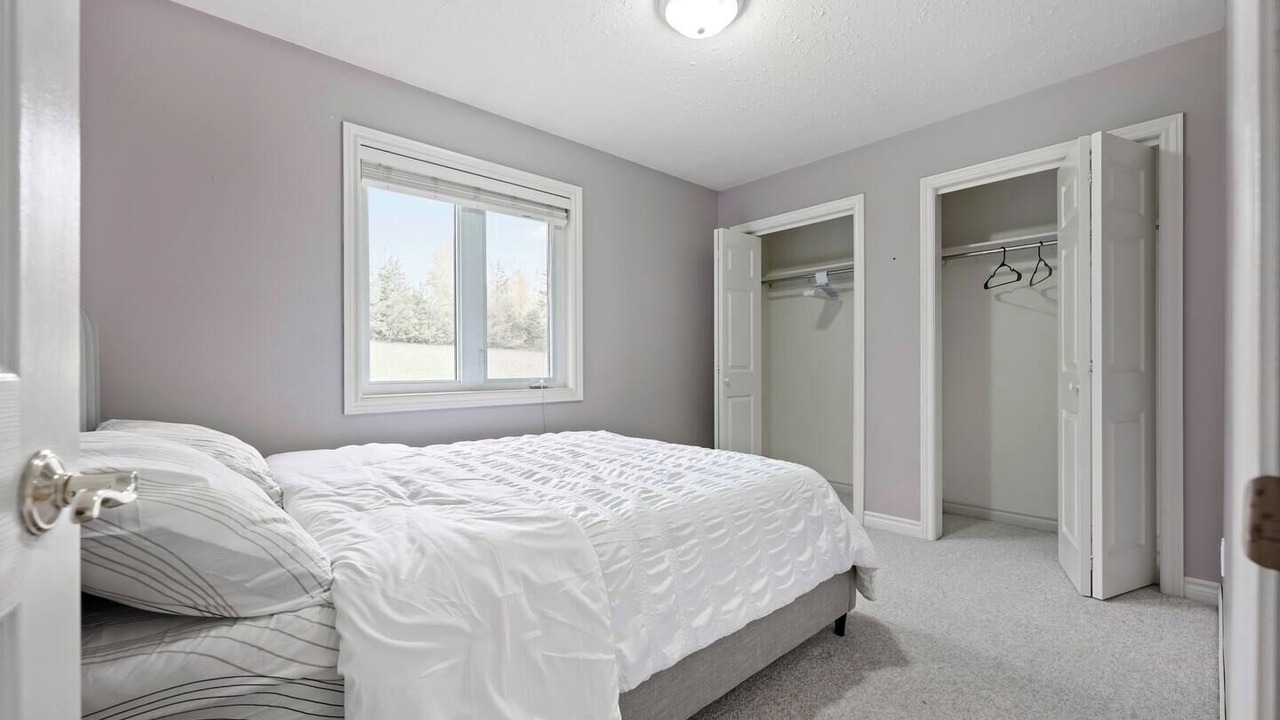 Photo of Bedroom in Melancthon