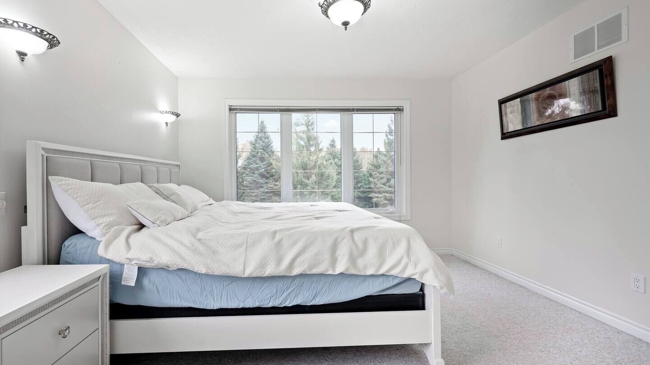 Photo of Bedroom in Melancthon