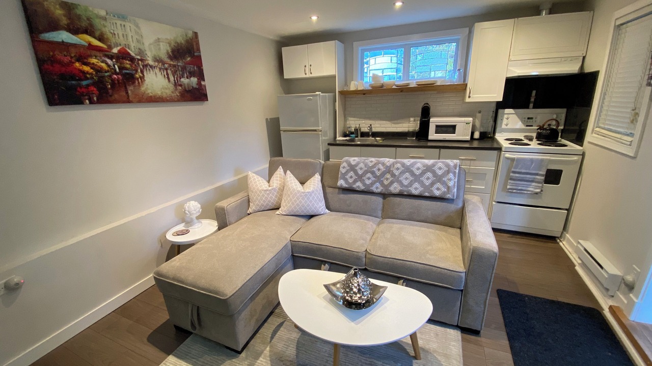 Photo of Livingroom in Lake Cowichan