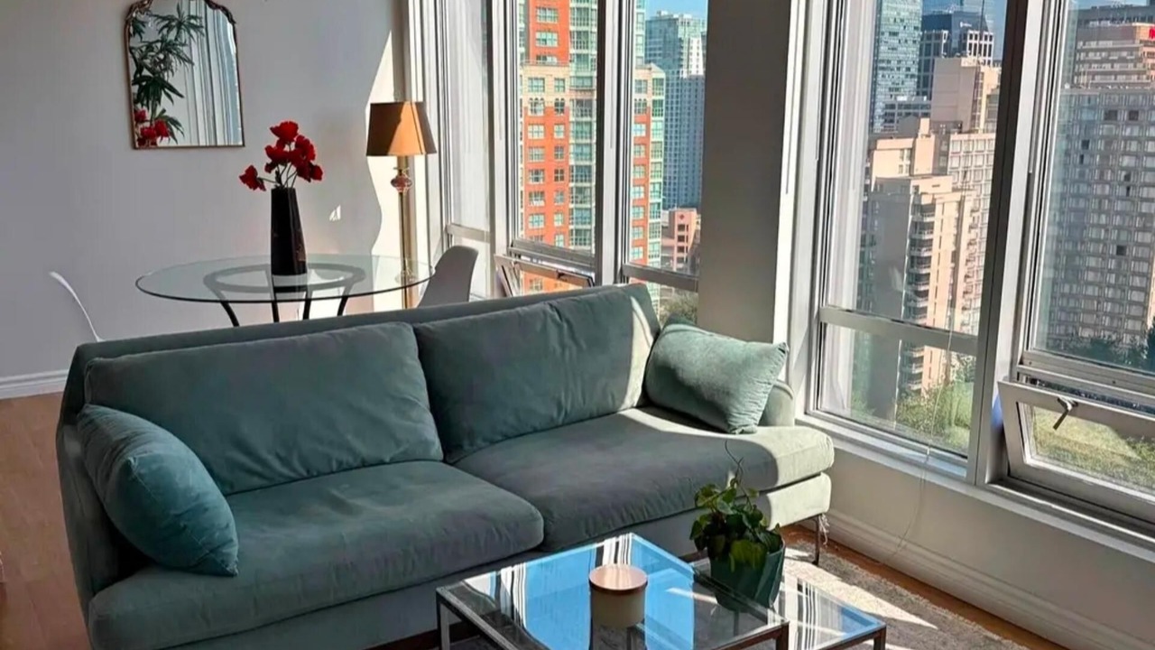 Photo of Livingroom in Yaletown