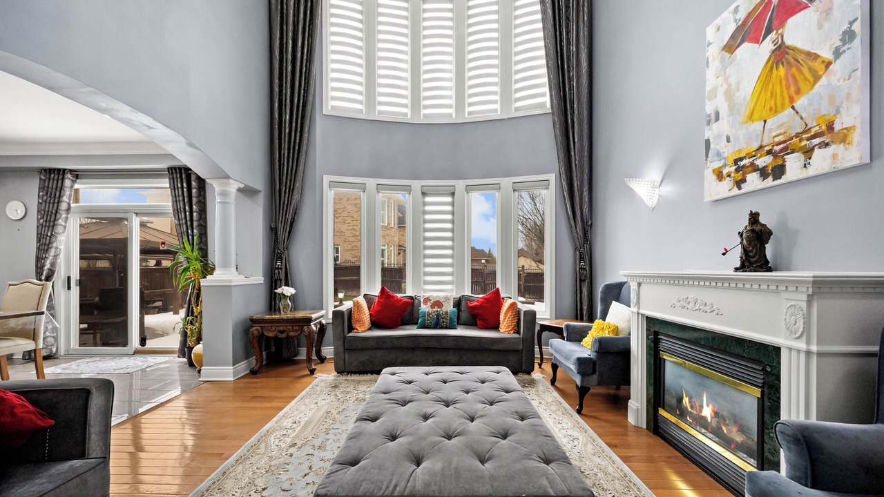 Photo of Livingroom in Brampton