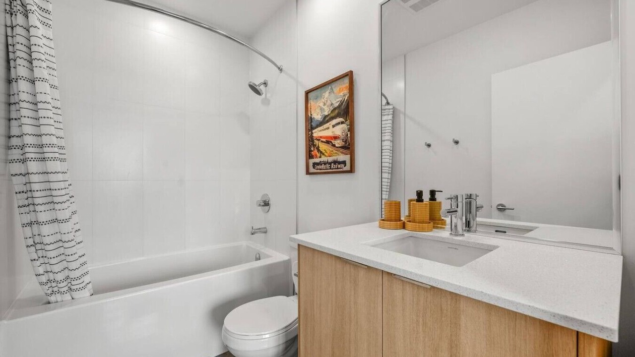 Photo of Bathroom in Connaught