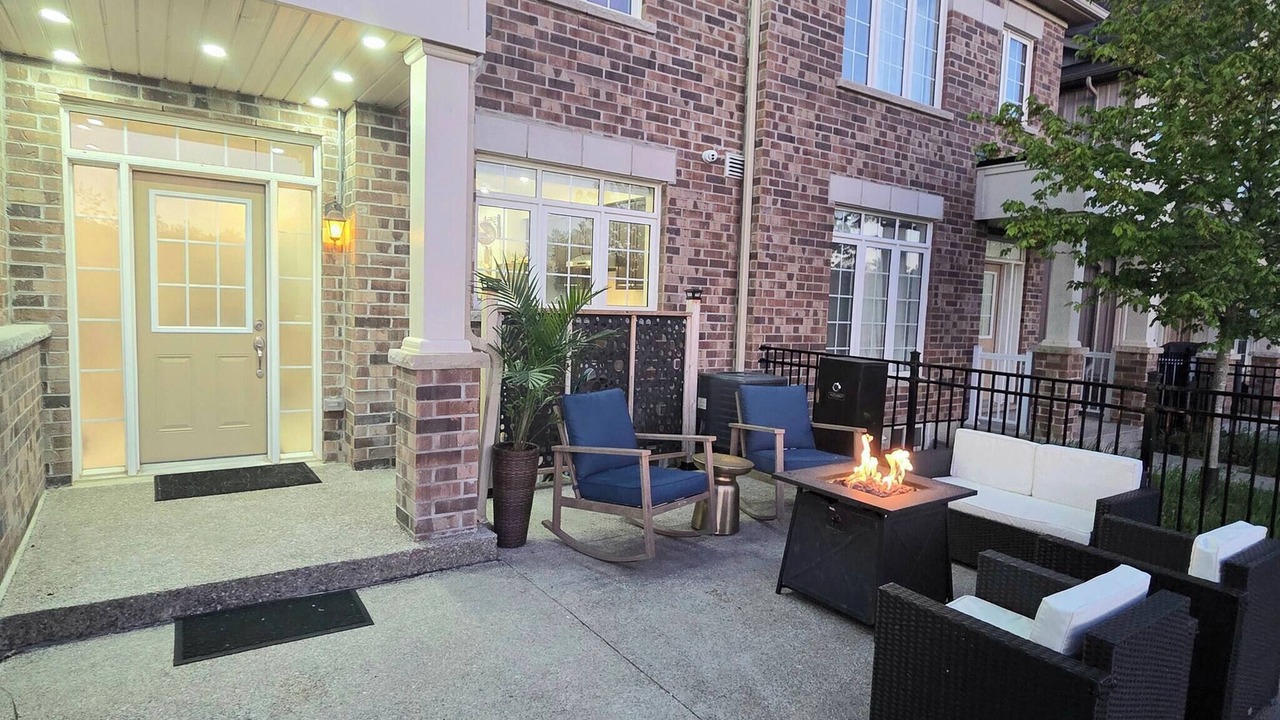 Photo of Patio Balcony in Orangeville