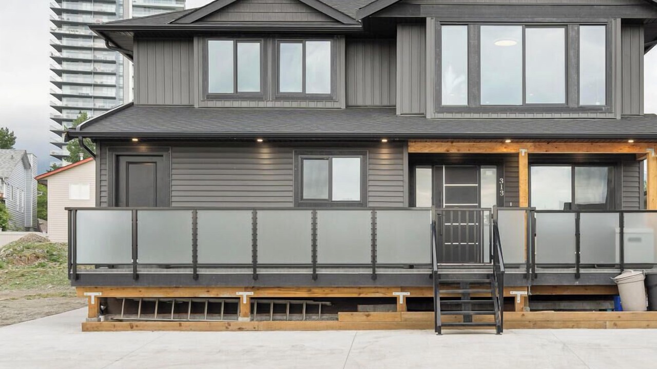Photo of Outdoor in West Vancouver
