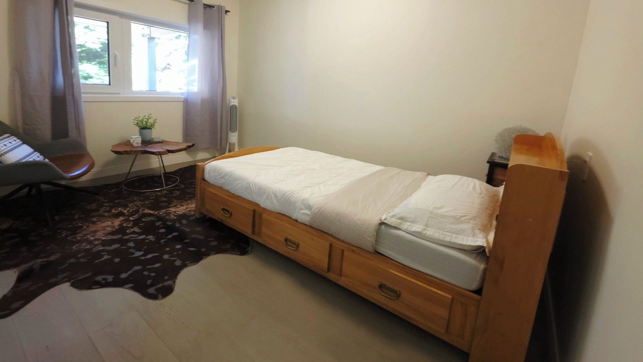 Photo of Bedroom in Upper Lonsdale