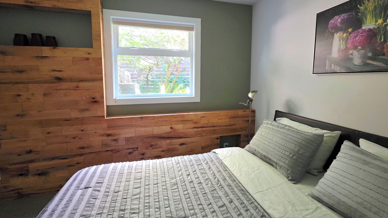 Photo of Bedroom in Upper Lonsdale
